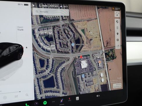 Used 2022 Tesla Model 3 Long Range image 9