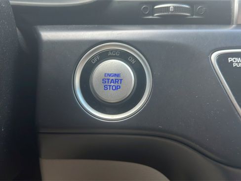 Used 2018 Hyundai Sonata SEL w/ Cargo Package image 25