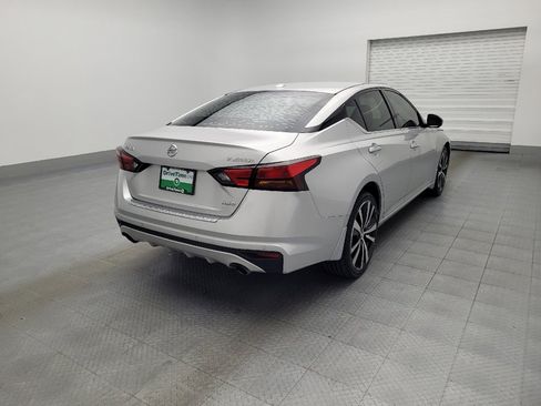 Used 2020 Nissan Altima 2.5 Platinum image 9