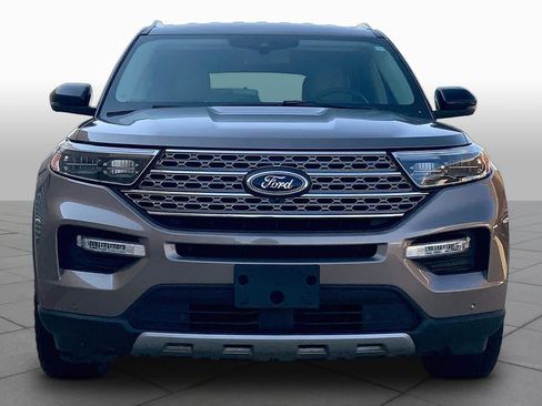 Used 2021 Ford Explorer Limited w/ Equipment Group 301A RWD image 4