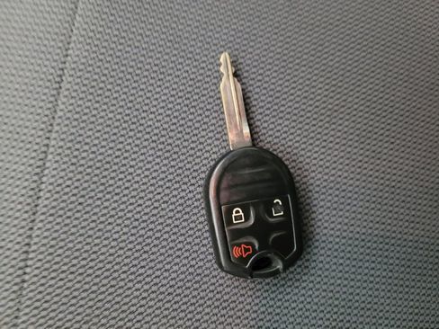 Used 2012 Ford F150 XLT w/ XLT Convenience Pkg image 32