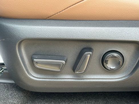 New 2026 Toyota 4Runner Limited AWD/4WD image 27
