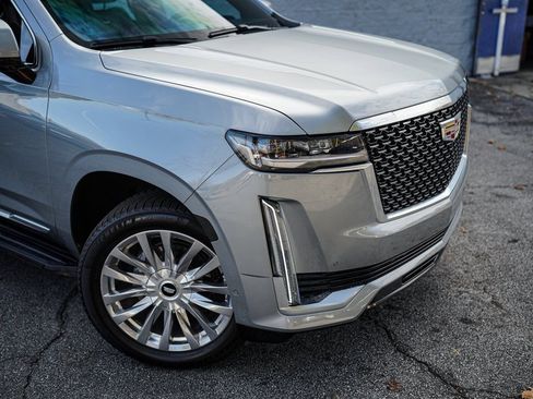 Used 2024 Cadillac Escalade Premium Luxury image 7