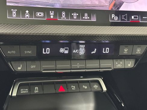 New 2026 Audi RS 3 image 19