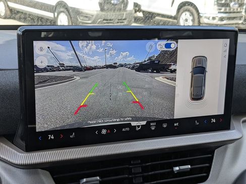 New 2026 Ford Explorer Active image 22