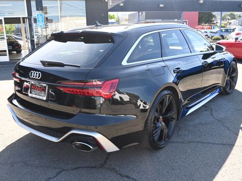 Used 2021 Audi RS 6 AWD/4WD image 26