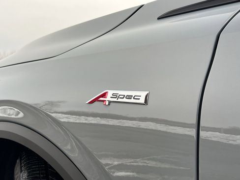 Used 2025 Acura MDX A-Spec image 9