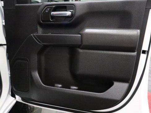 Used 2022 Chevrolet Silverado 2500 Custom w/ Custom Value Package AWD/4WD image 50