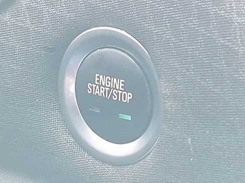 Used 2023 Chevrolet Malibu LT image 38