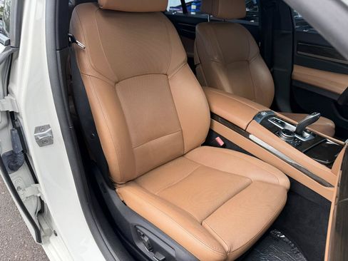 Used 2014 BMW 740Li RWD image 42