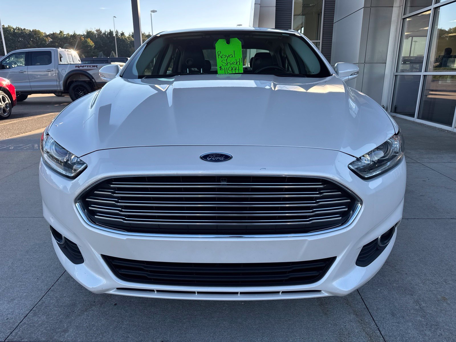 Used 2016 Ford Fusion SE w/ Equipment Group 202A FWD image 10
