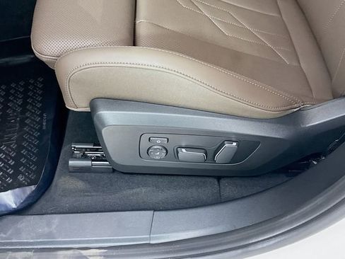 New 2026 BMW X3 xDrive30 w/ Premium Package image 19