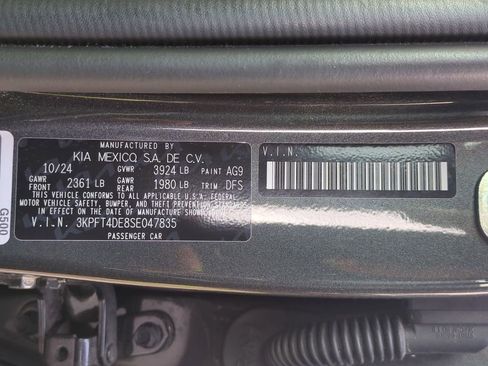 Used 2025 Kia K4 LXS image 35