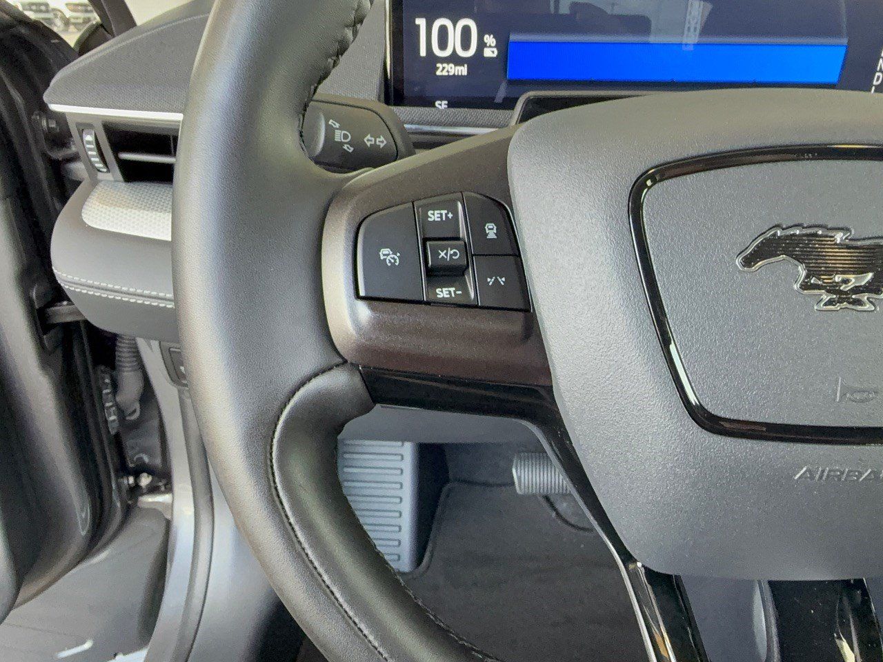 Used 2023 Ford Mustang Mach-E Select RWD image 18