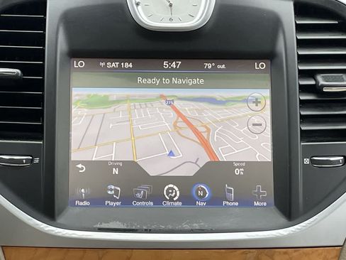 Used 2014 Chrysler 300 C AWD/4WD image 22
