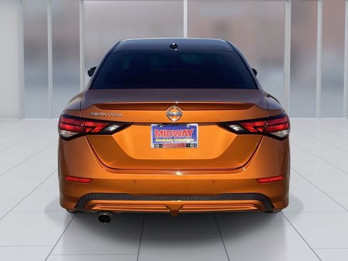 Used 2021 Nissan Sentra SR image 5