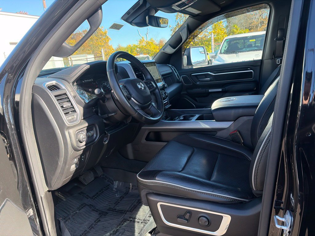 Used 2022 RAM 1500 Laramie AWD/4WD image 12