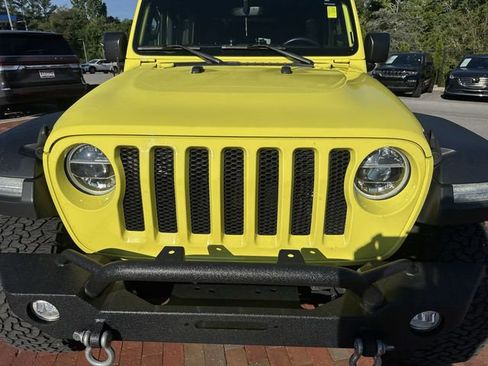 Used 2022 Jeep Wrangler Unlimited Sport w/ Xtreme Recon 35" Tire Package AWD/4WD image 30