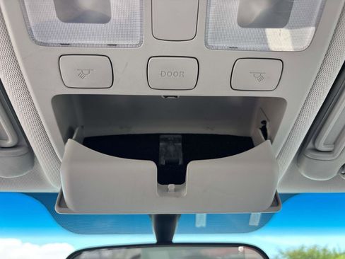 Used 2009 Hyundai Accent GLS image 17