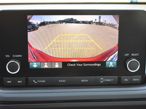 Used 2024 Honda Accord EX image 5