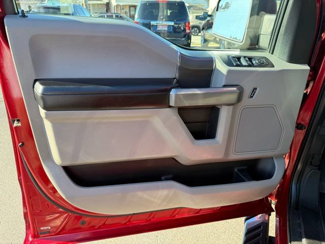 Used 2016 Ford F150 XLT w/ Equipment Group 301A Mid AWD/4WD image 9