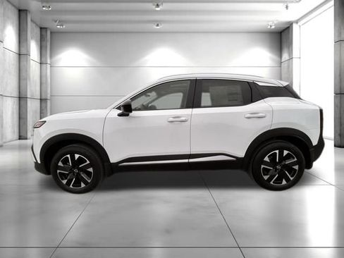 New 2026 Nissan Kicks SV w/ SV Premium Package image 4