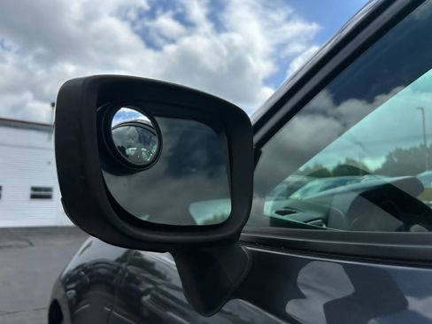 Used 2015 MAZDA MAZDA3 i Sport image 19