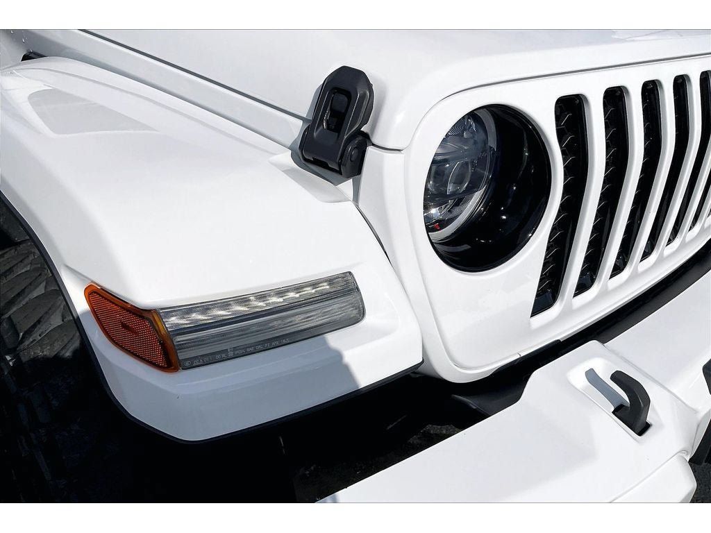 Used 2023 Jeep Gladiator Overland AWD/4WD image 28