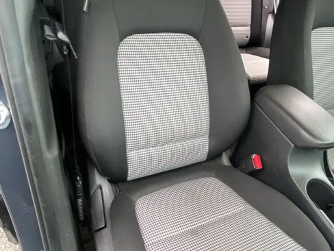 Used 2021 Hyundai Kona SEL FWD image 11