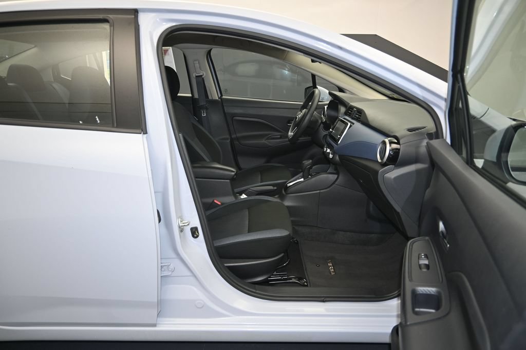 Used 2024 Nissan Versa SV FWD image 26