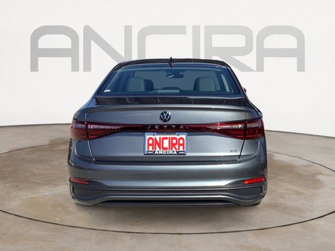 New 2026 Volkswagen Jetta SE FWD image 7