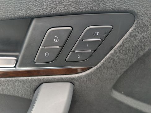 Used 2020 Audi Q5 2.0T Premium w/ Convenience Package image 22