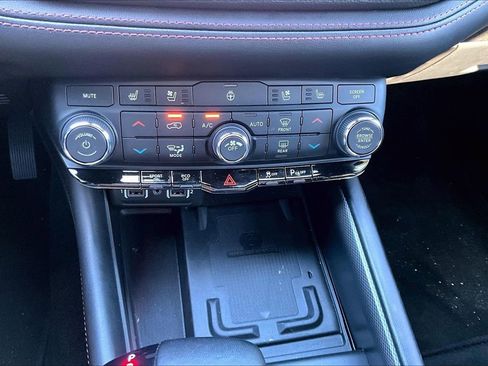 Used 2021 Dodge Durango R/T image 15