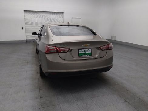 Used 2022 Chevrolet Malibu LT FWD image 6