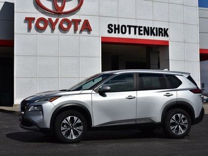 Used 2023 Nissan Rogue SV