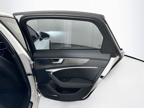 Used 2024 Audi A6 Premium Plus w/ Premium Plus Package image 31