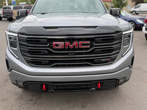 Used 2026 GMC Sierra 1500 AT4 w/ AT4 Premium Package AWD/4WD image 21