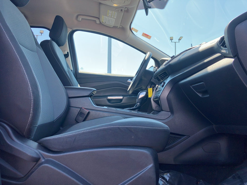 Used 2018 Ford Escape SE FWD image 31