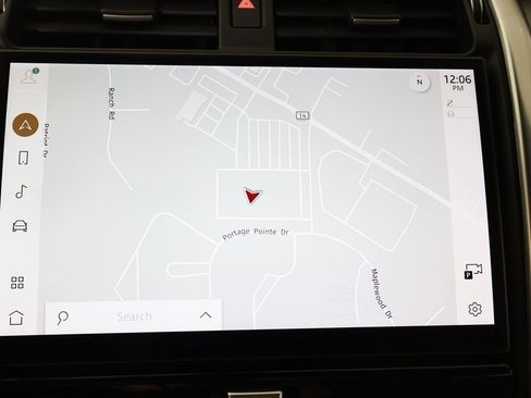 Used 2023 Land Rover Discovery S R-Dynamic image 54