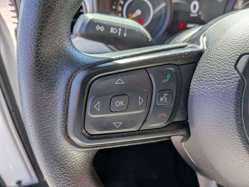 Used 2025 Jeep Gladiator Sport AWD/4WD image 14