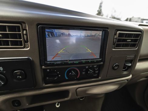 Used 2004 Ford F250 Lariat image 20