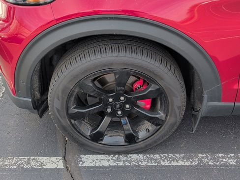 Used 2022 Ford Explorer ST w/ ST Street Pack image 6