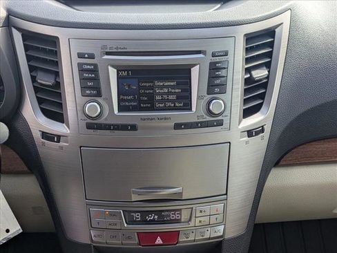 Used 2014 Subaru Outback 3.6R Limited w/ Moonroof Package image 13