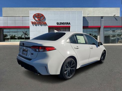New 2026 Toyota Corolla SE FWD image 3