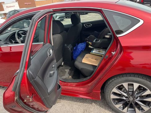 Used 2019 Nissan Sentra SR image 10