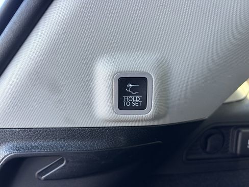 Used 2022 Jeep Grand Cherokee Overland image 16