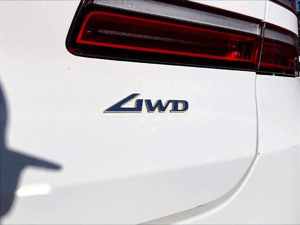 Used 2025 Genesis GV80 2.5T Standard AWD/4WD image 27