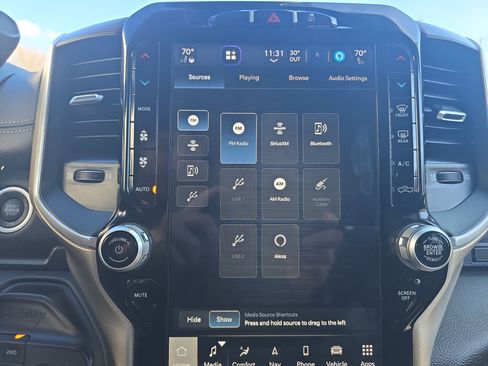 Used 2024 RAM 2500 Laramie image 27