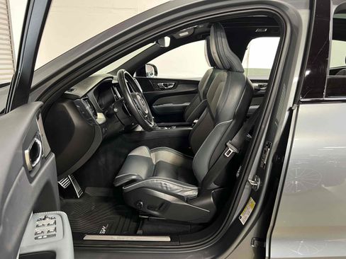 Used 2020 Volvo XC60 T5 R-Design image 6