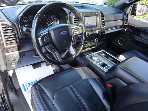 Used 2021 Ford Expedition Limited RWD image 31